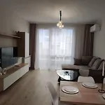 شقة за настаняване вики